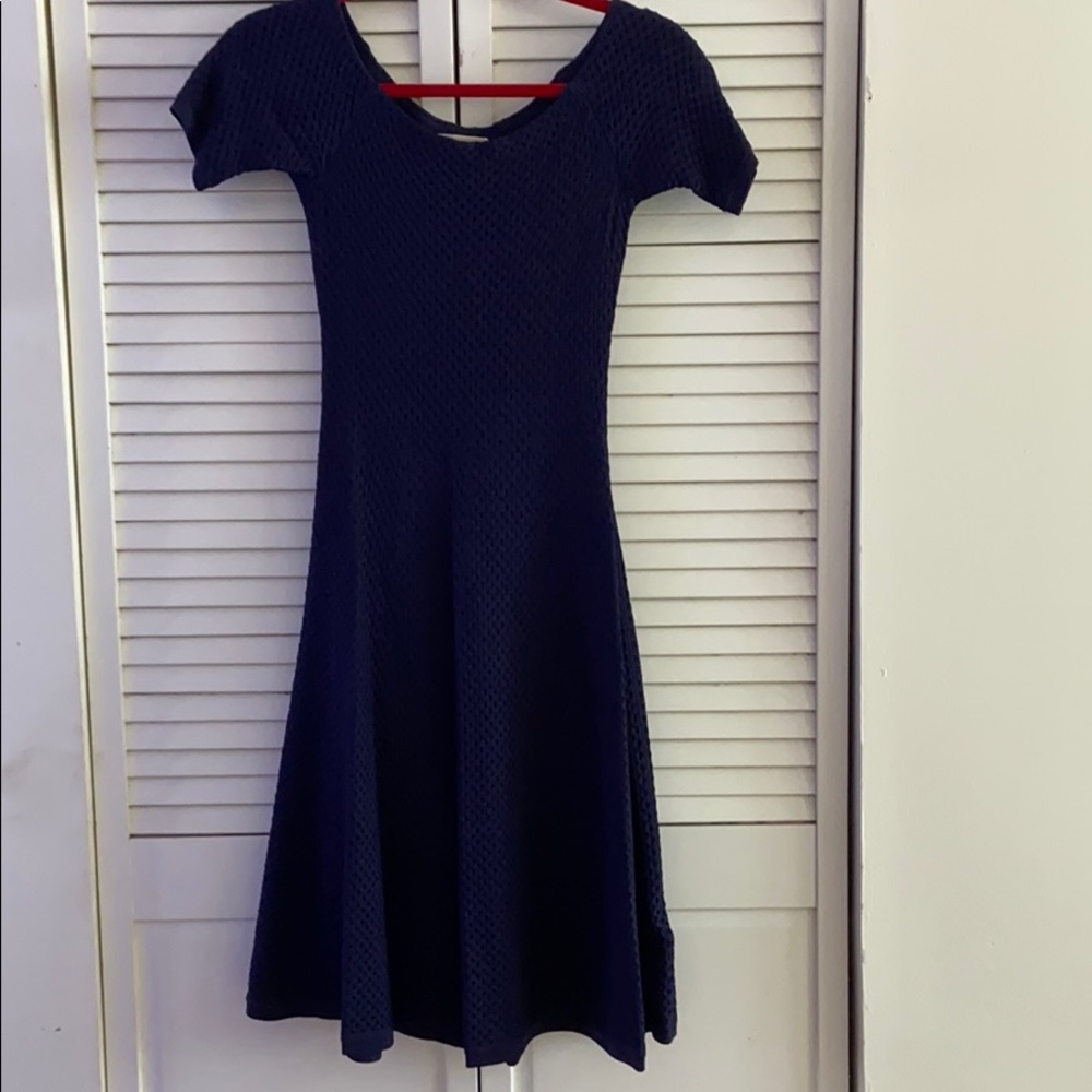 A line stunning navy Michael Kors dress!
